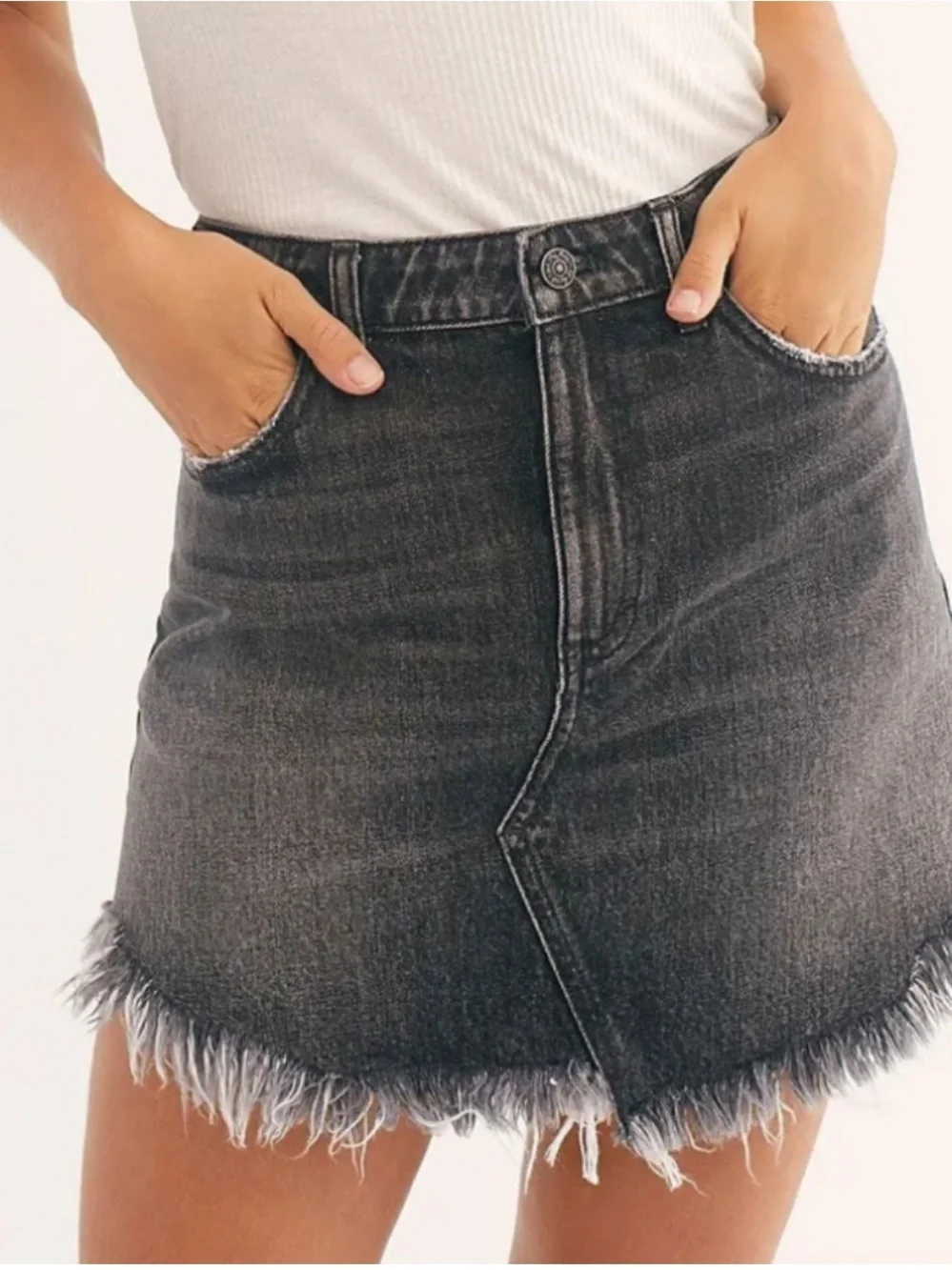 Free People Bailey Maverick Mini Frayed Denim Fringe Skirt Asymmetric 30 NWT